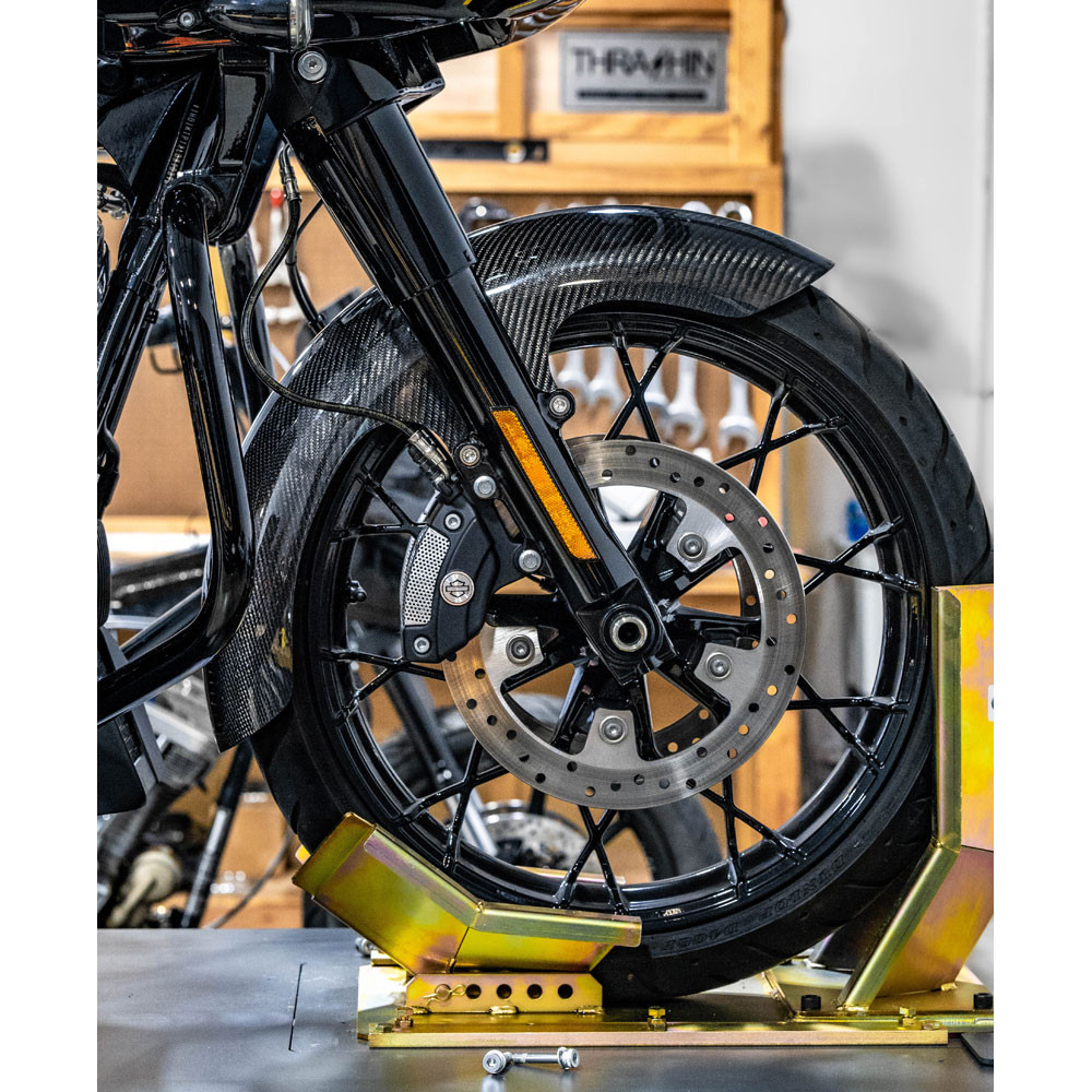 Hofmann Designs Mid Length Carbon Fiber Bagger Front