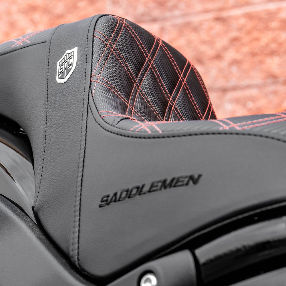 San Diego Customs Pro Series Performance Gripper Seat with Red