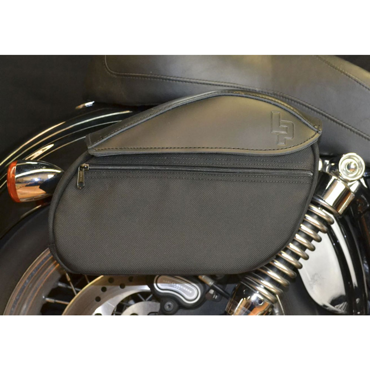 Vintage Harley Davidson Motorcycle Leather USA Black Logo Biker Saddlebag  Purse