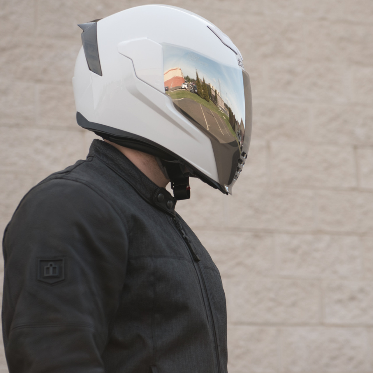 bicycle helmet with face shield