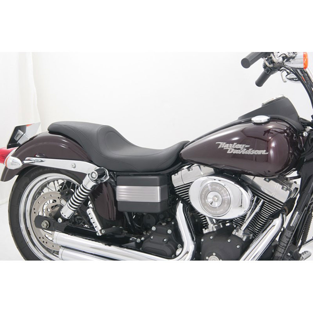 mustang fastback seat dyna