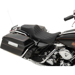 Drag Specialties Predator III Seat for 1997-2007 Harley FLHR FLHX – Black Double Diamond Stitch