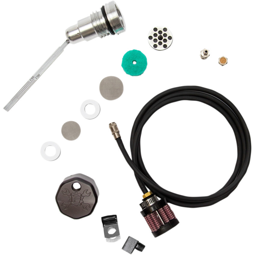 Harley Dyna Oil Tanks Get Lowered Cycles