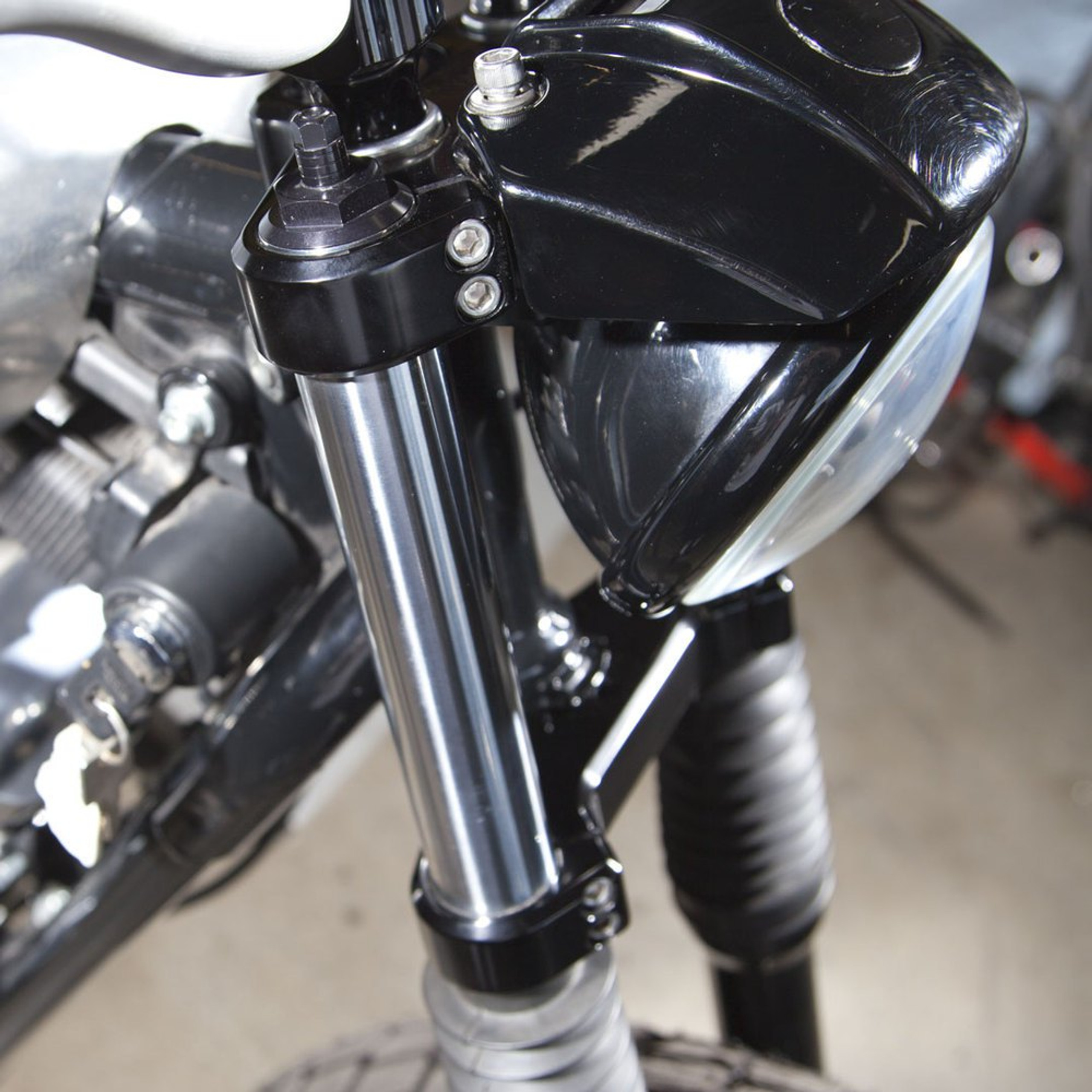 Motorcycle & Harley Triple Trees - Get Lowered Cycles