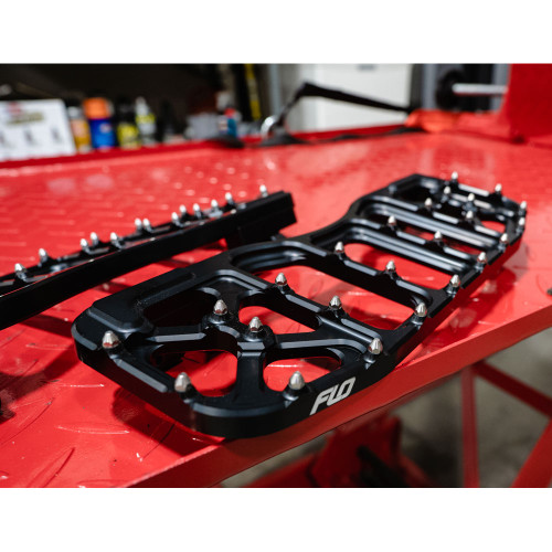 FLO MOTORSPORTS BAGGER V5 FLOORBOARDS – Lucky Speed Shop