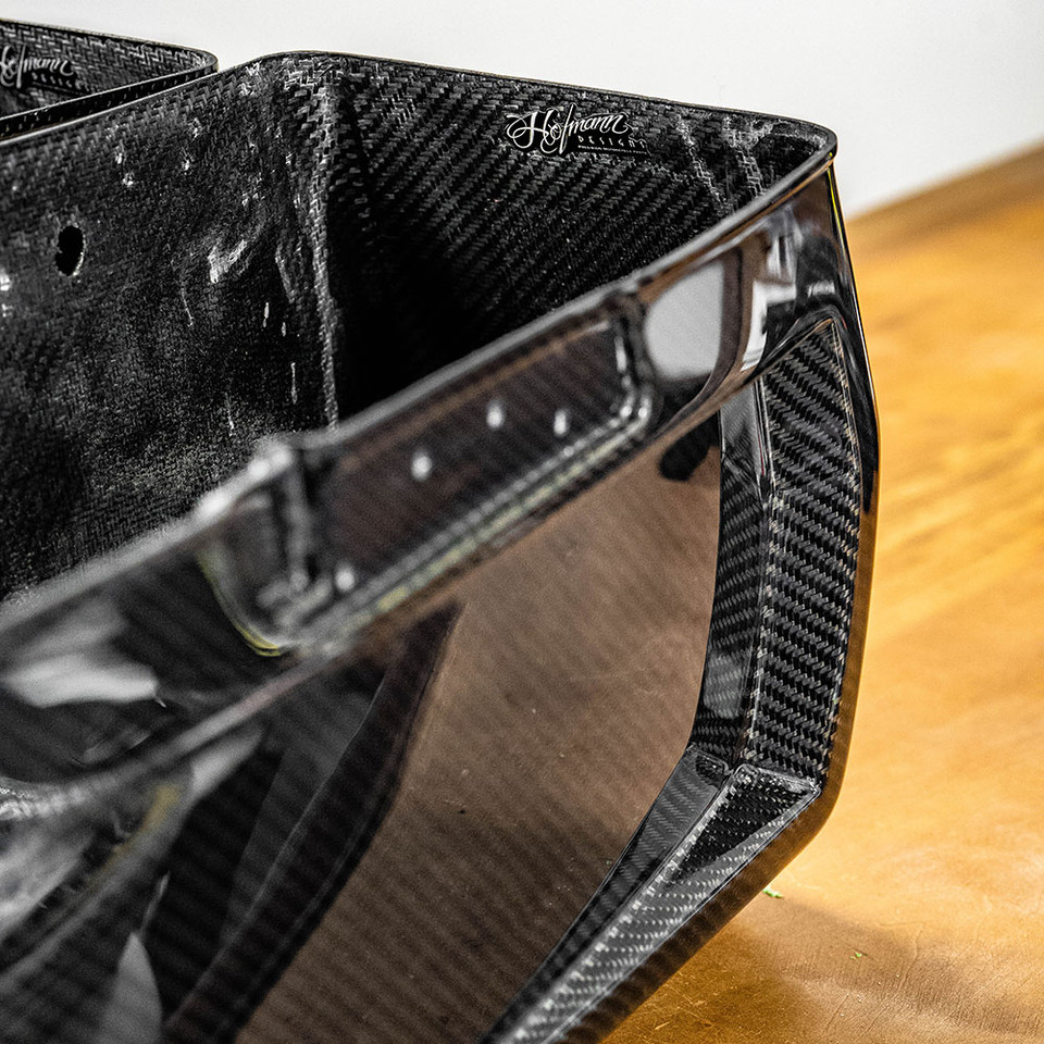 Hofmann Designs Carbon Fiber Chopped Saddlebags for 20142022 Harley