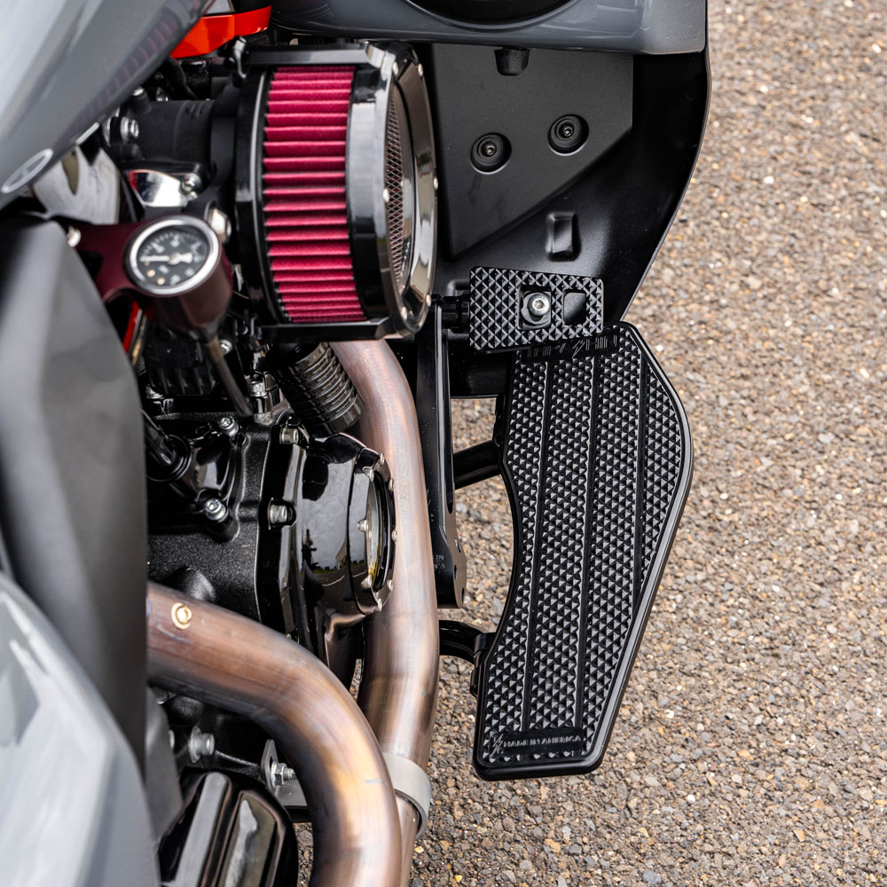 HARLEY-DAVIDSON ブラック サスペンダー Thrashin_Supply_Short_Black_Ad
