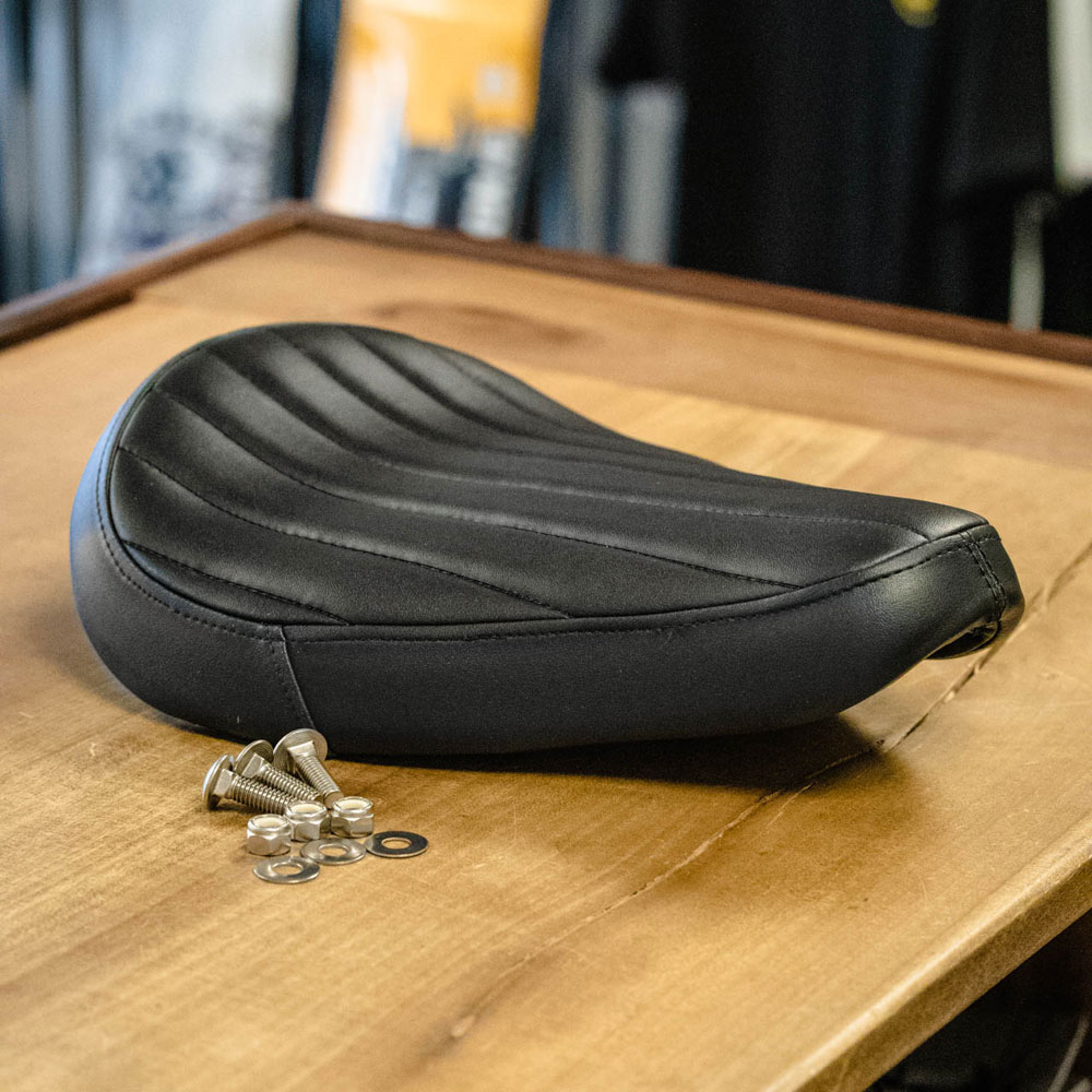 biltwell mongoose seat sportster