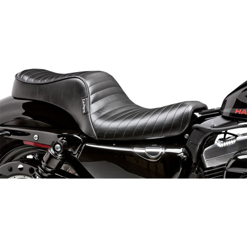 送料込み❗️Le Pera シート xl1200x xl883n Le Pera Cherokee Seat for 2004-2022 Harley Sportster XL - Pleated