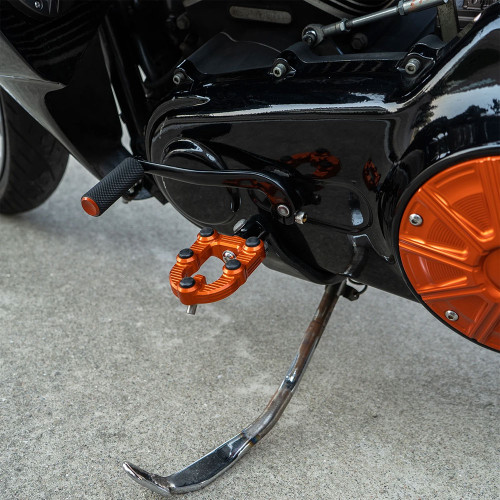 Arlen Ness Knurled Shifter Peg for Harley - Orange