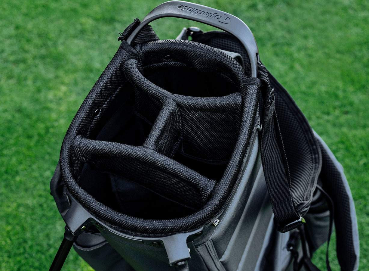 2024 TaylorMade FlexTech Stand Bag | Lightweight 4.5lb Golf