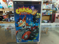 Crash Tag Team Racing Playstation Portable PSP CASE AND MANUAL ONLY