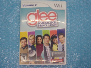 Karaoke Revolution Glee: Volume 2 (USB Microphone Required) Wii Used