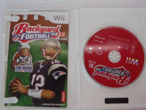 Backyard Football 09 Wii Used