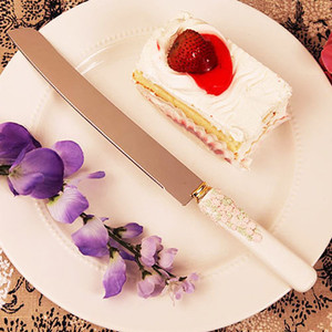 "Floral Flourish" Floral Cake Knife "Floral Flourish" Floral Cake Knife