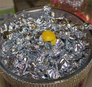 Silver Foil Lemon Flavor Buttons Candy - 1 Pound Silver Foil Lemon Flavor Buttons Candy - 1 Pound