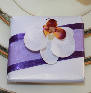 Gorgeous Orchid Decorated Chocolate Favor Gorgeous Orchid Decorated Chocolate Favor