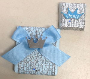 Prince / Princess Design Decorated Baby Chocolate Favor Prince / Princess Design Decorated Baby Chocolate Favor