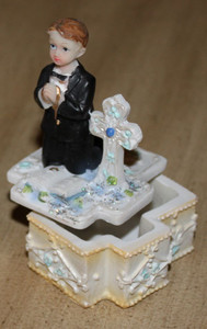 First Communion Boy or Girl Jewelry / Rosary Box First Communion Boy or Girl Jewelry / Rosary Box