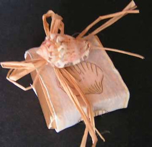 Decorated Chocolate w/Sea Shell & Beach Ornaments Decorated Chocolate w/Sea Shell & Beach Ornaments
