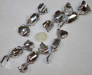 French Mint Bonbons Candy Wrapped in Silver Metallic Foil - 1 LB French Mint Bonbons Candy Wrapped in Silver Metallic Foil - 1 LB