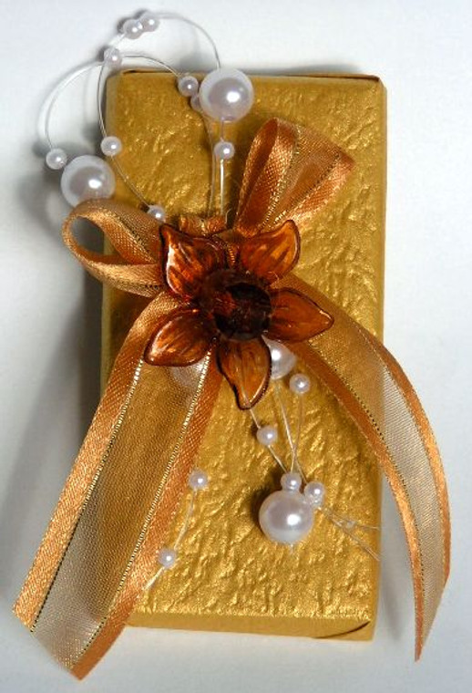 Flat Decorated Chocolate with Crystal Flower & Pearl