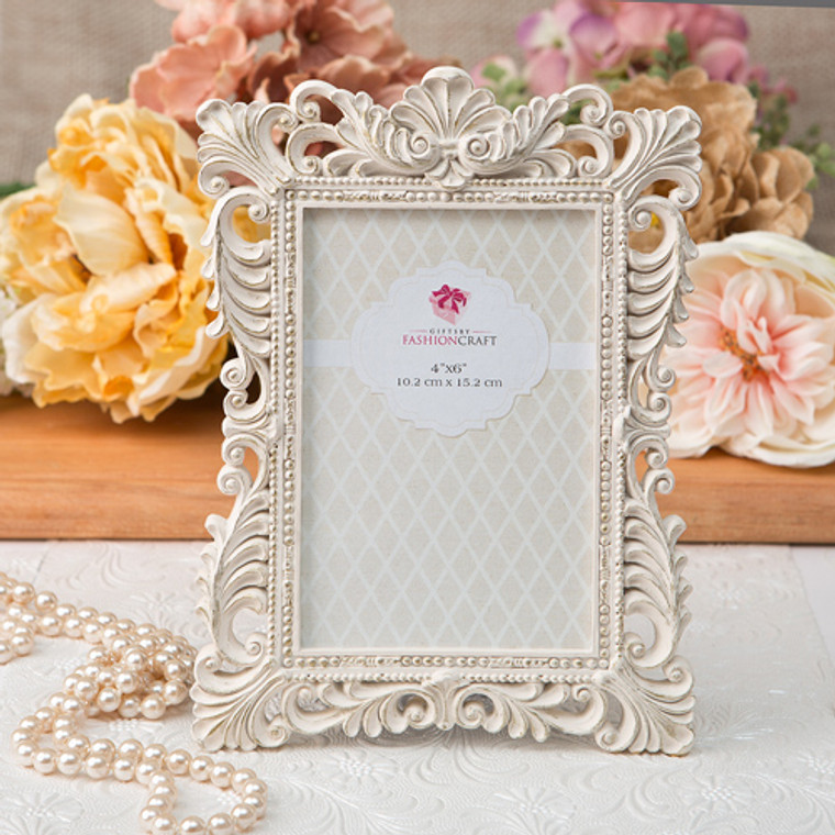 Brushed Leaf Ivory 4 X 6 with Gold Picture Frame