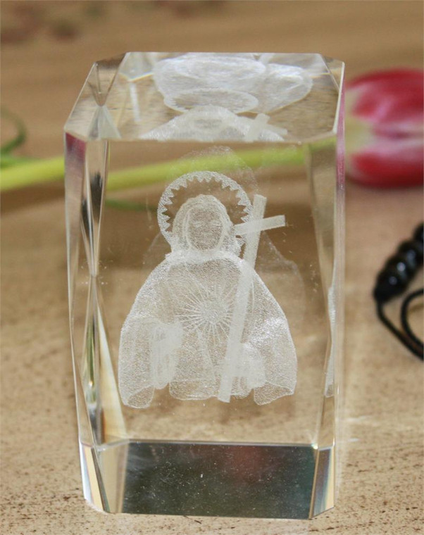 Crystal Cube Icon w/ 3-D Laser Engraved Jesus Christ