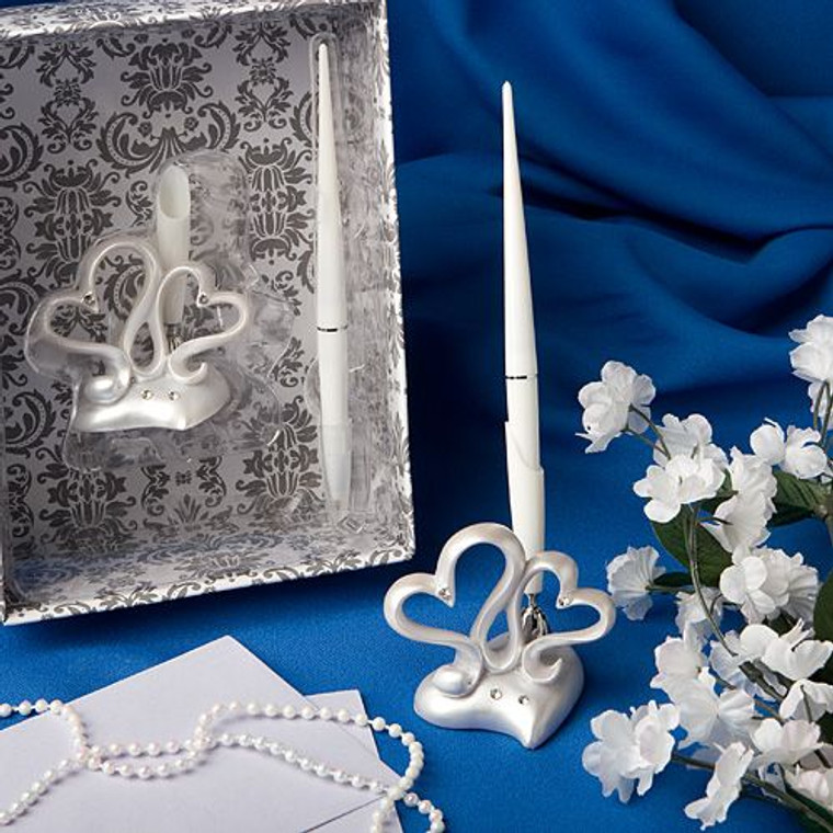 Interlocking  hearts design Wedding Pen Set