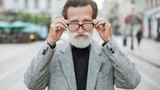 Aging Eyes: Understanding Vision Changes and the Need for Eyeglasses