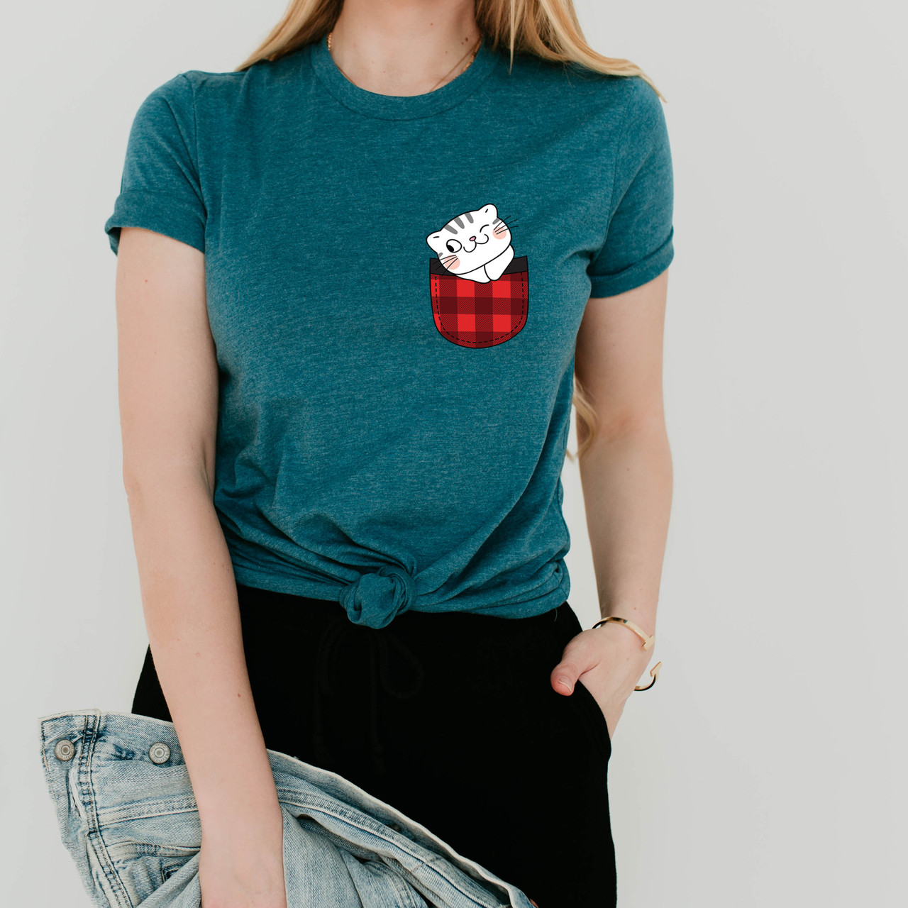 Cat Hiding In Pocket Lover Short Sleeve T-Shirt