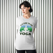 It's Tıme To do Yoga Meditation  Short Sleeve T-Shirt
