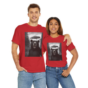 Funny Animal Selfie - Black Bear - UFOs - Photobomb T-Shirt - Choice of Colors - Unisex Tee