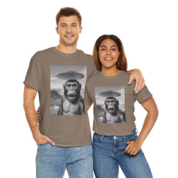 Funny Animal Selfie - Monkey Chimp - UFOs - Photobomb T-Shirt - Choice of Colors - Unisex Tee