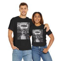Funny Animal Selfie - Squirrel - UFOs - Photobomb T-Shirt - Choice of Colors - Unisex Tee