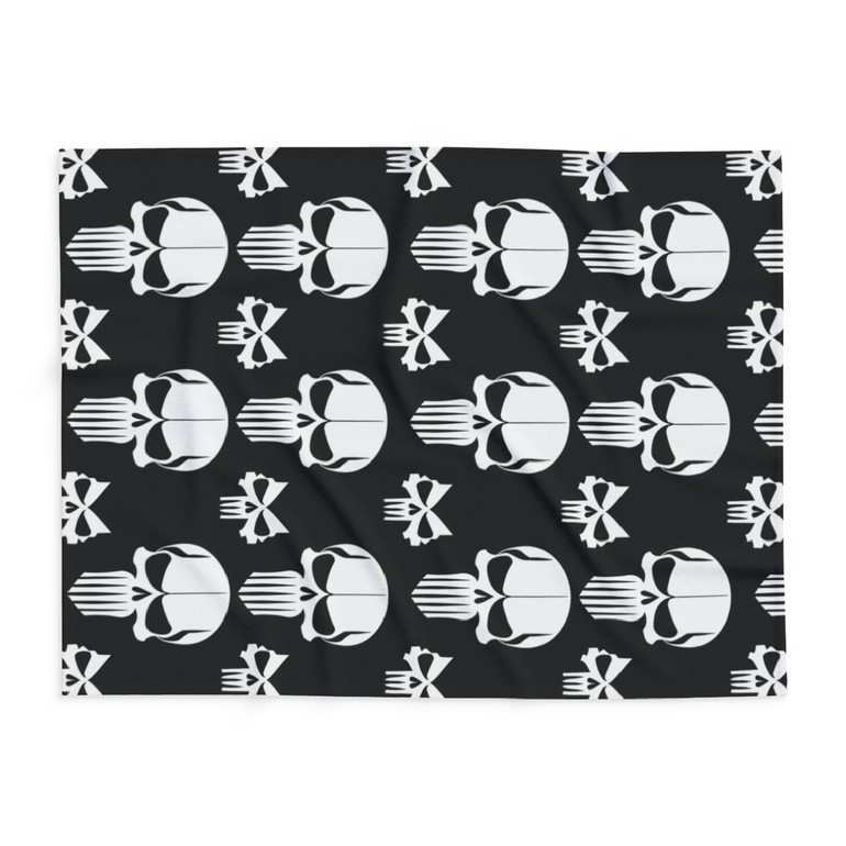 White Skulls on Black - 3 Different Sizes - Arctic Fleece Blanket