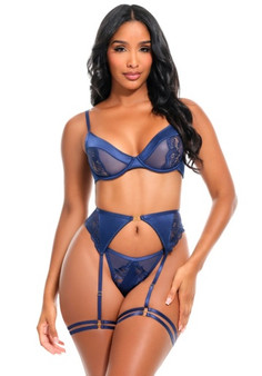 Doreen Bra/ Panty & Garter Set