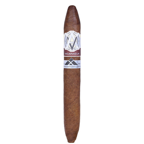 AVO SYNCRO NICARAGUA 10TH ANNIVERSARY LIMITED EDITION DIADEMA 6 5/8 x 50