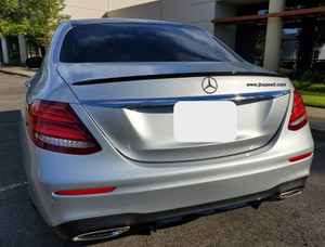 JBSPEED Painted AMG Trunk Spoiler for Mercedes Benz W213 JBSPEED Painted AMG Trunk Spoiler for Mercedes Benz W213