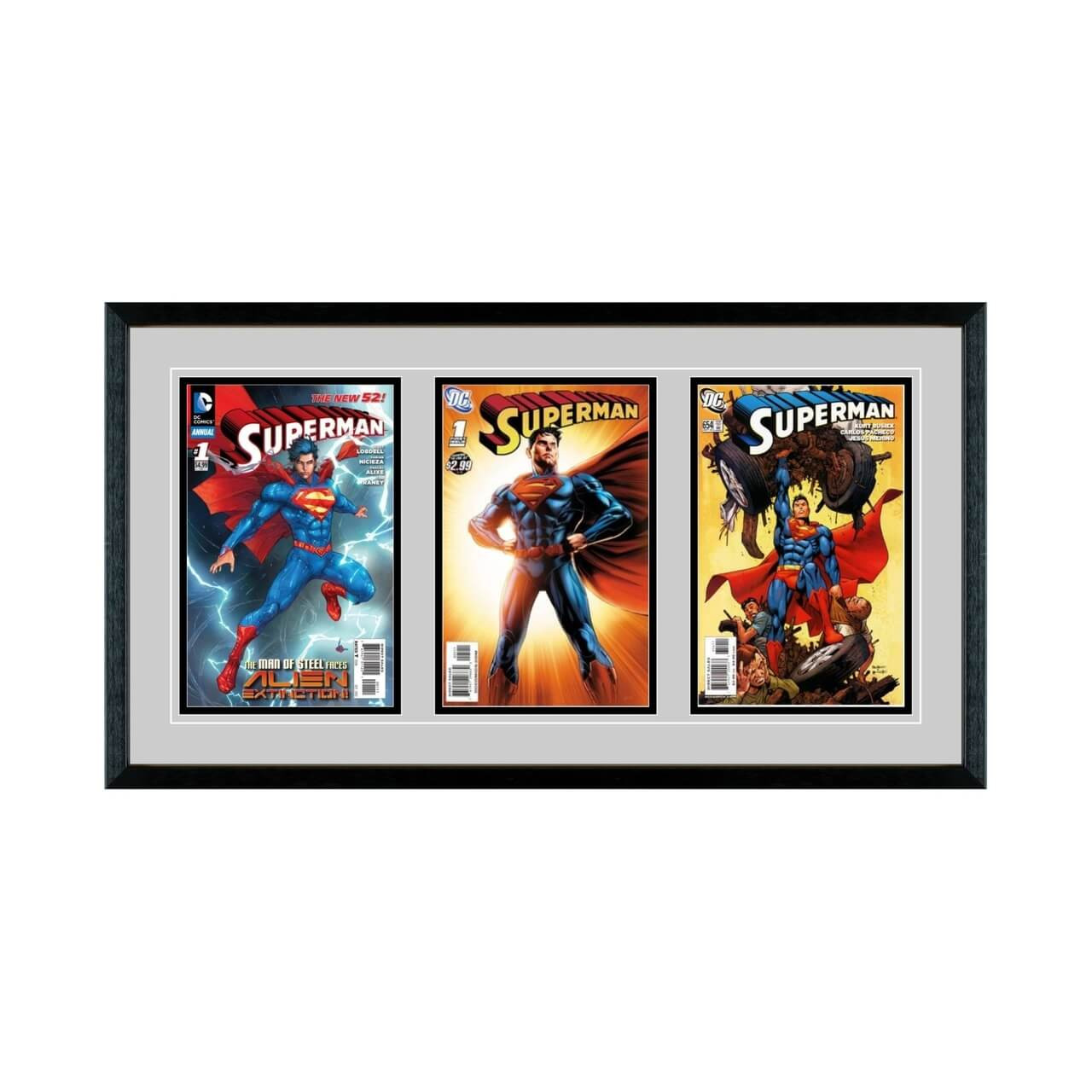 額縁 アメコミリーフ ディスプレイ 3個 コミックブック ショーケース フレーム Triple Comic Book Frame with Classic Moulding | Perfect Cases, Inc.