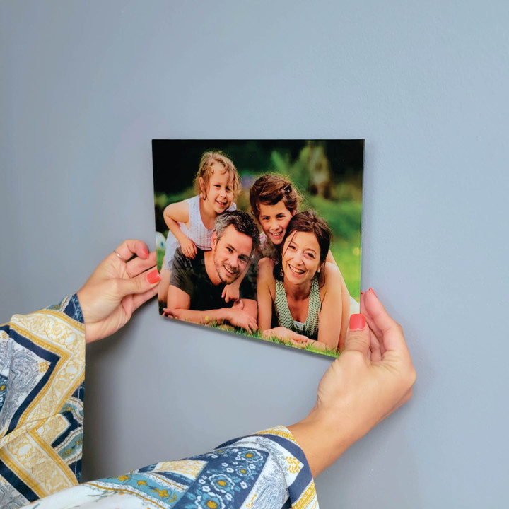 Frameless Glass Photo Prints: A Modern and Durable Way to Showcase Your Memories
