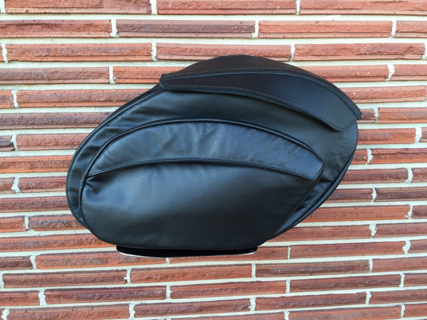 Retro Series V3 Leather Dyna Saddlebags
