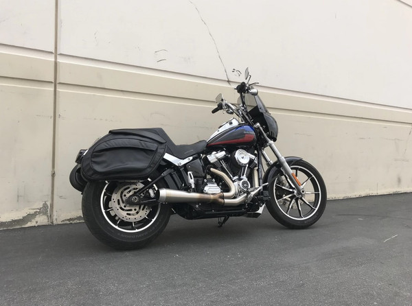 Retro Series V3 Leather 2018+ Softail Saddlebags
