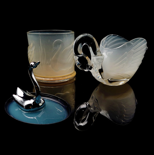 Dabitat™ Silicone Dishware: a Series of Swans