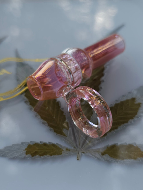 420 Flower Drop - Pukin Beagle Gold Quartz Joint Holder filters