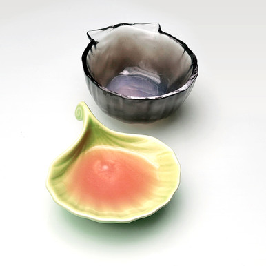 Dabitat™ Silicone Dishware: Small Siren Scallop Shell
