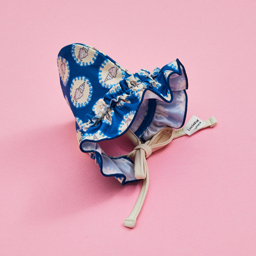 Louisdog Pool Club/Strawberry Bonnet