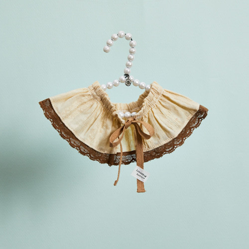 Louisdog Butter Frill Collar