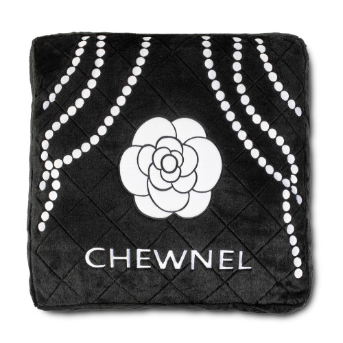 Dog Diggin Designs CHEWNEL パロディベッド　セレブ犬 Amazon.com : Dog Diggin Designs Chewnel Collection – Set of