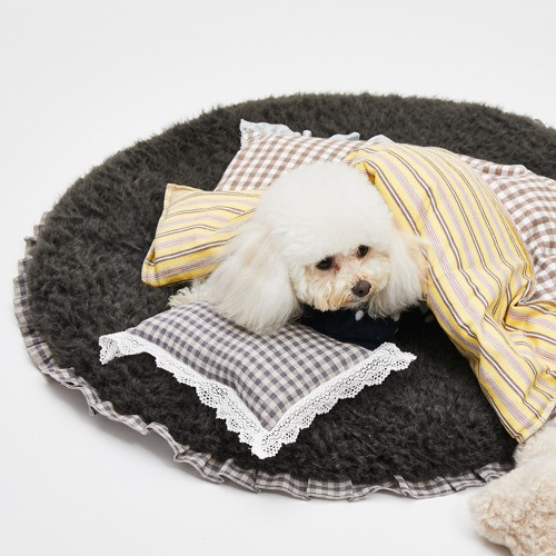 Louisdog Chiffon Pillow